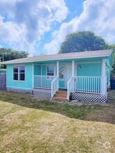 Building Photo - 1714 Amber Dr