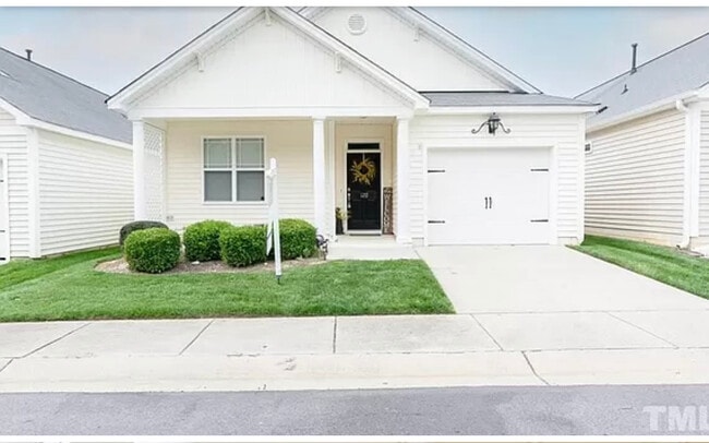 Front view - 120 Denby Cir