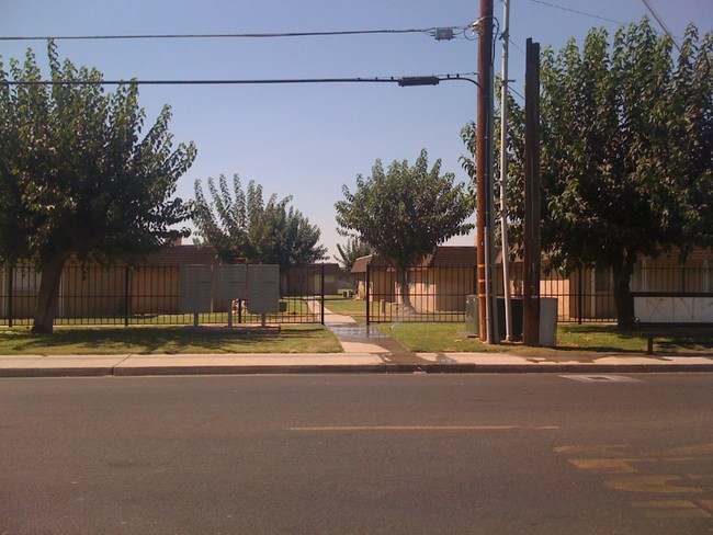 Building Photo - The Albany Apartments