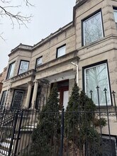 Building Photo - 2306 S Marshall Blvd