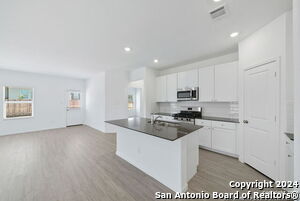 Building Photo - 31823 Christmas Rose