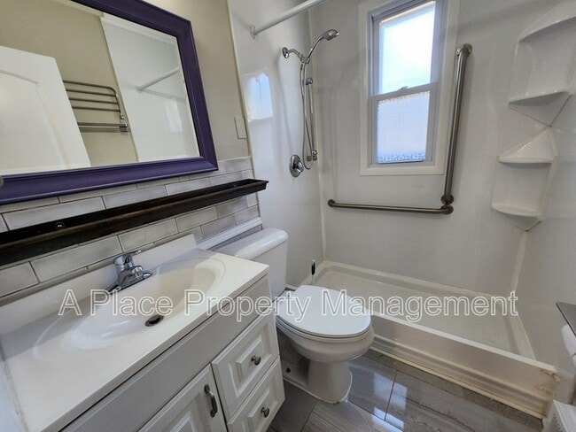 Building Photo - 9416 Kathlyn Dr