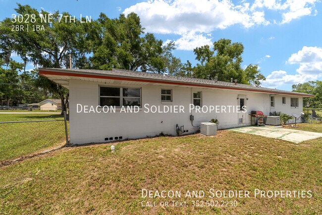 Foto del edificio - 3028 NE 7th Ln
