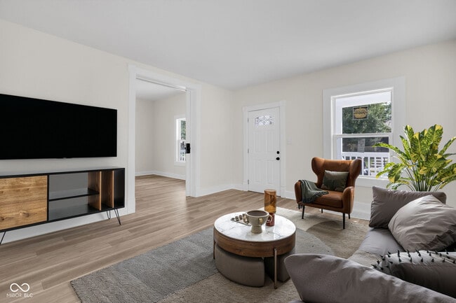 Foto del edificio - 3160 Graceland Ave