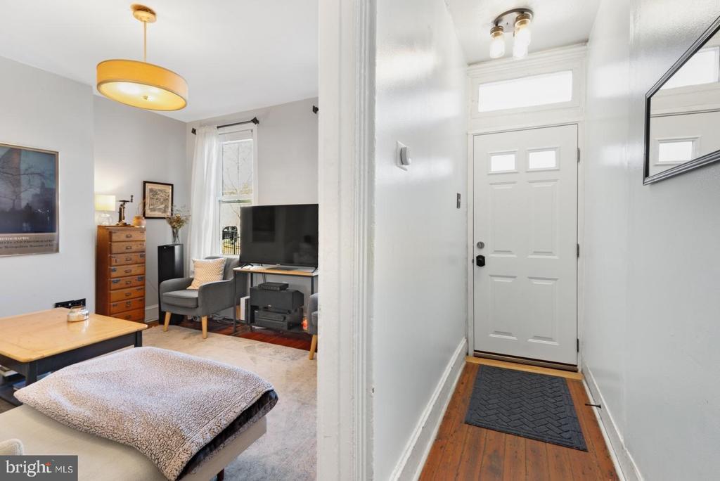 Foto principal - 2030 Webster St