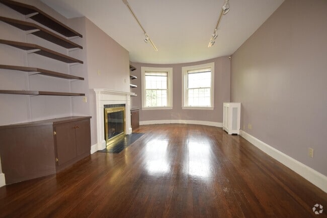 Building Photo - 141 Beaconsfield Rd