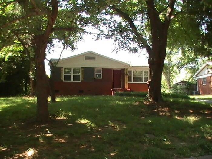 Primary Photo - 4142 Winfield Dr