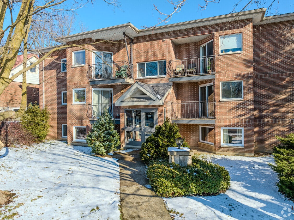 134 Bristol St, Guelph, ON N1H 3L9 Apartments 134 Bristol St Guelph