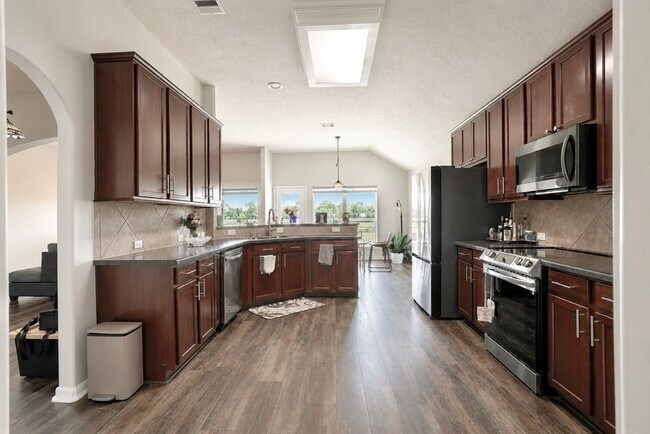 Foto del edificio - 12406 Drake Prairie Ln