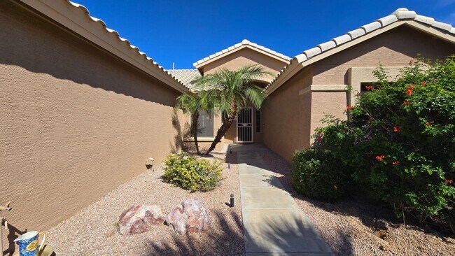 Building Photo - Wonderful 2 bedroom home with Incredible Pebble Creek Amenities