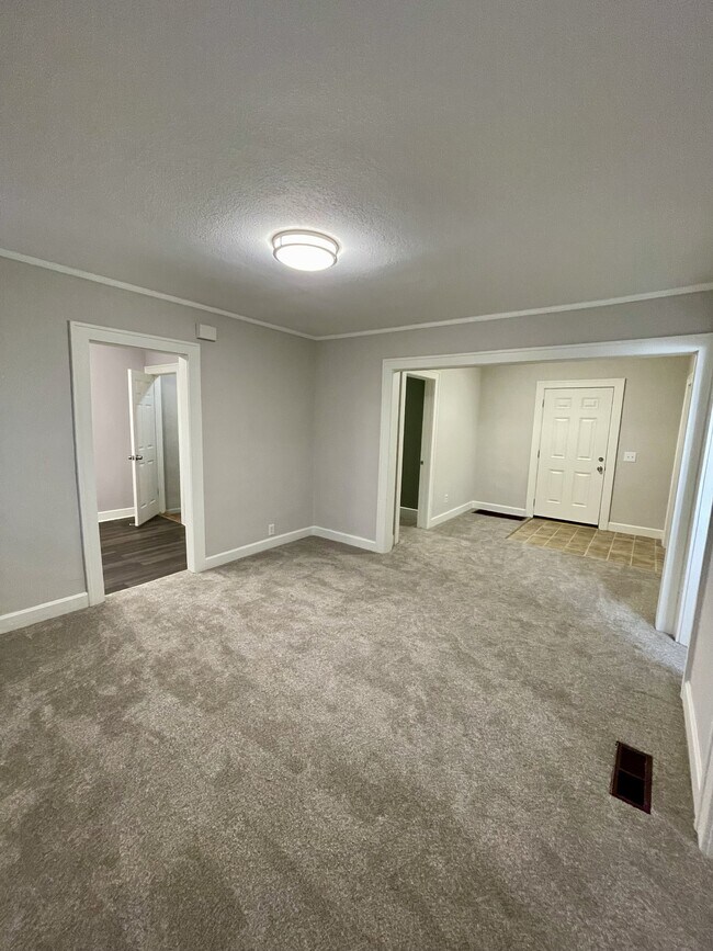 Foto del edificio - 108 S Hawthorne Ave