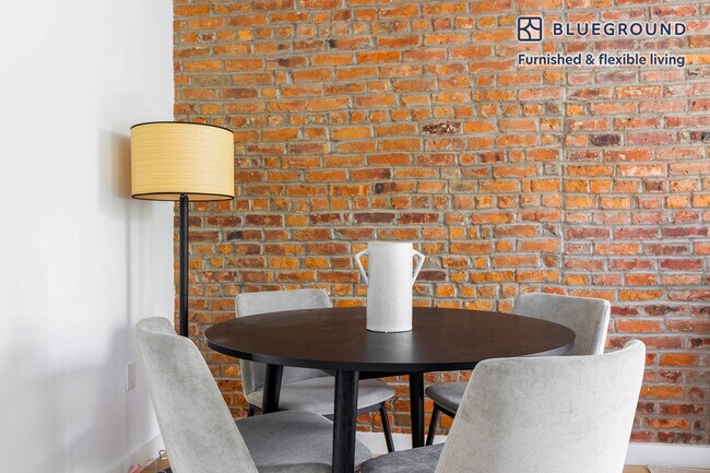 Foto del edificio - 227 S 4th St