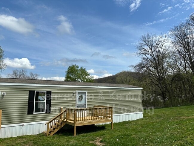Building Photo - 324 Hillsdale Estates Ln