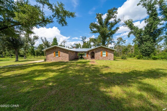 Foto del edificio - 1248 Padgett Dr