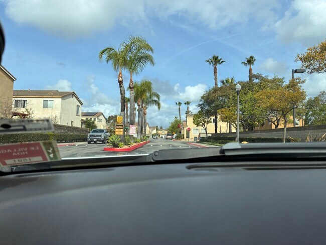 Building Photo - 1617 Norton St