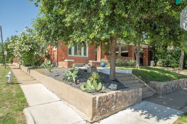 Foto del edificio - 4036 Linden Ave