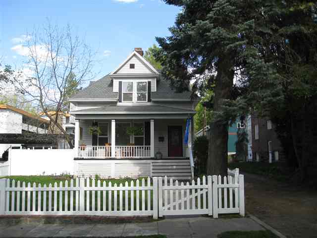 Primary Photo - Beautifully Updated South Hill Home in Spo...