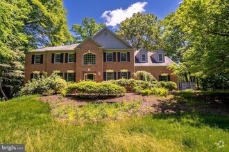 Building Photo - 16 Cliffview Ct