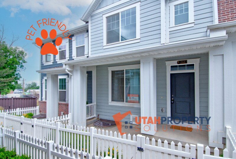 Foto principal - 266 E Brigham Ln