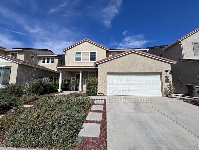 Foto del edificio - West Roseville - Gorgeous 3 Bed, 2.5 Bath Home - Close to Parks, Shopping, and Top Rated Schools!