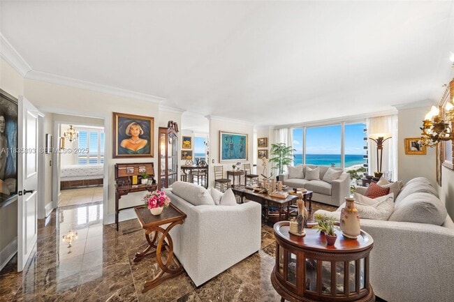 Building Photo - 4779 Collins Ave