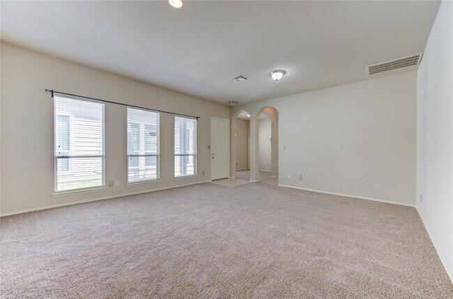 Foto del edificio - 14938 Tuttle Point Dr