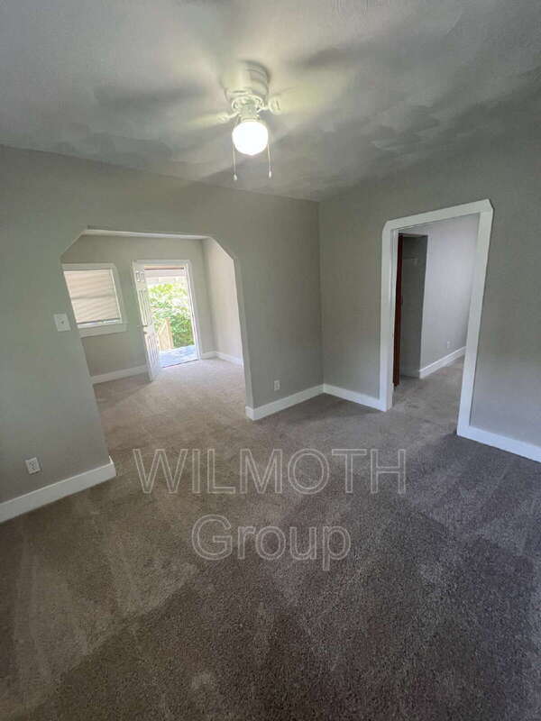 Foto del edificio - 2522 Adams St