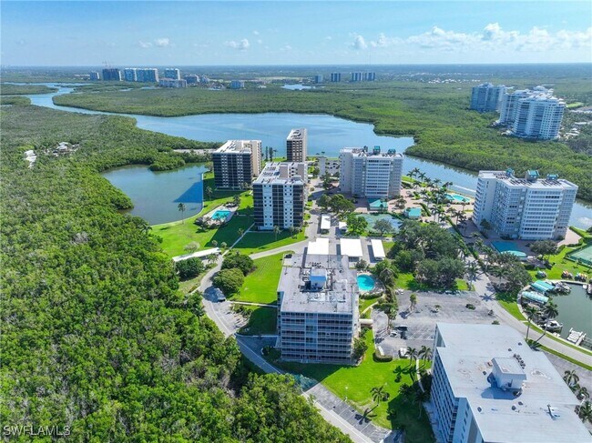 Foto del edificio - 5 Bluebill Ave