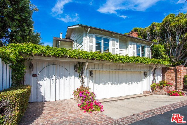 Foto principal - 23561 Malibu Colony Rd