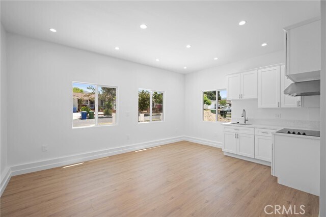 Foto del edificio - 10943 Nassau Ave