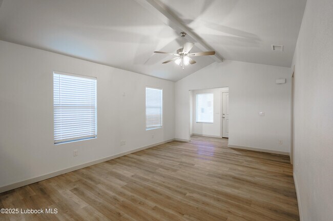 Building Photo - 8004 Elm Ave