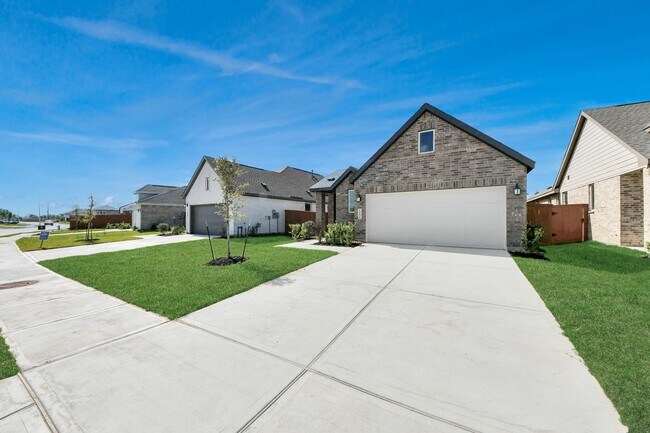 Building Photo - 1058 Blue Stone Dr