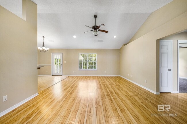 Building Photo - 16955 Heartland Cir