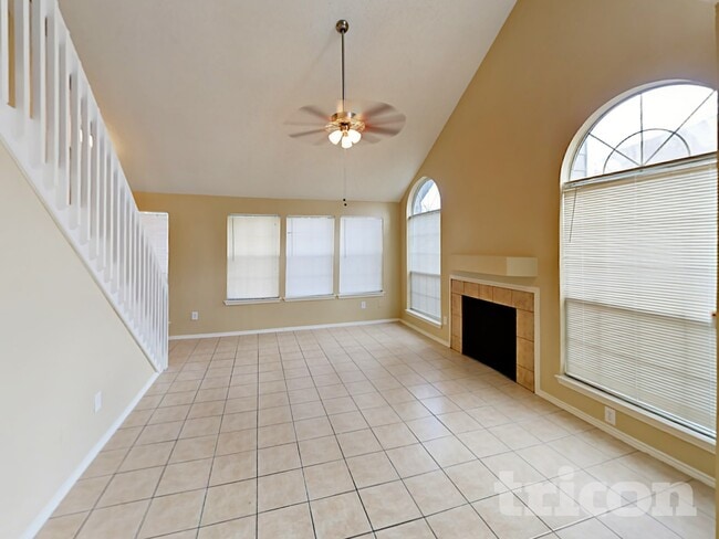 Foto del edificio - 1521 Savannah St