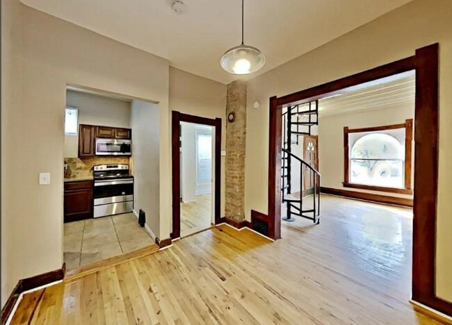 Foto del edificio - 3335 W 32nd Ave