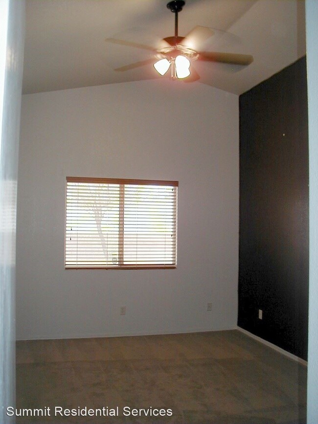 Foto del edificio - 3 br, 2 bath House - 9592  E. Vendela Street