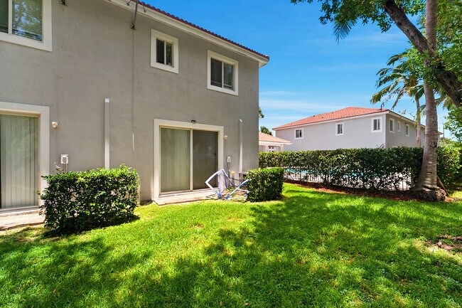 Building Photo - 6720 Cypress Walk Terrace