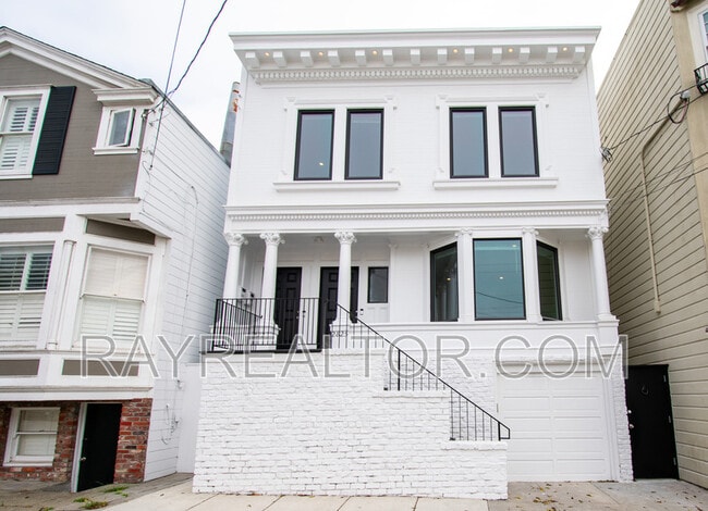 Foto del edificio - 2823 Golden Gate Ave
