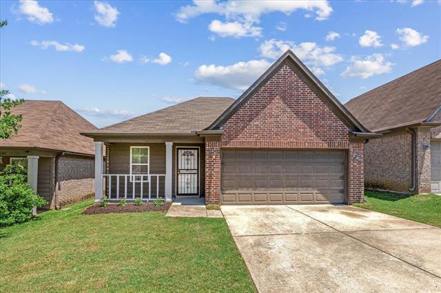 Photo - 5569 Falling Bark Dr (Memphis, TN)