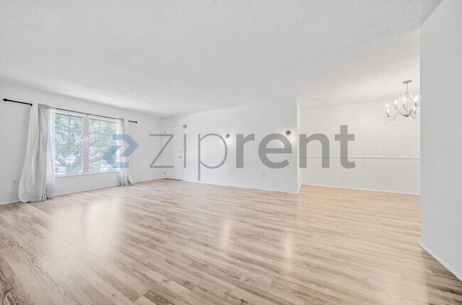 Foto del edificio - Unit 4