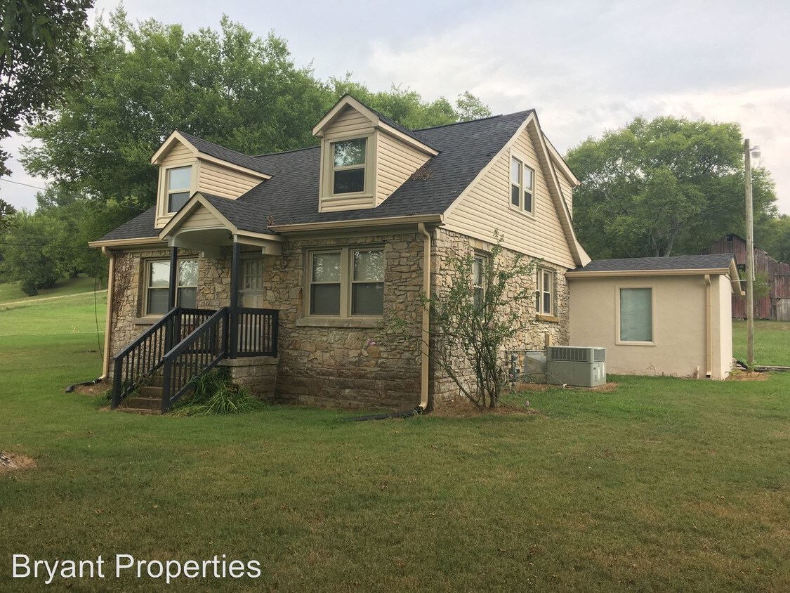 771 Long Hollow Pike, Goodlettsville, TN 37072 House Rental in