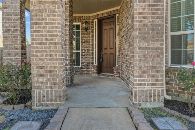 Foto del edificio - 13814 Russell Ct