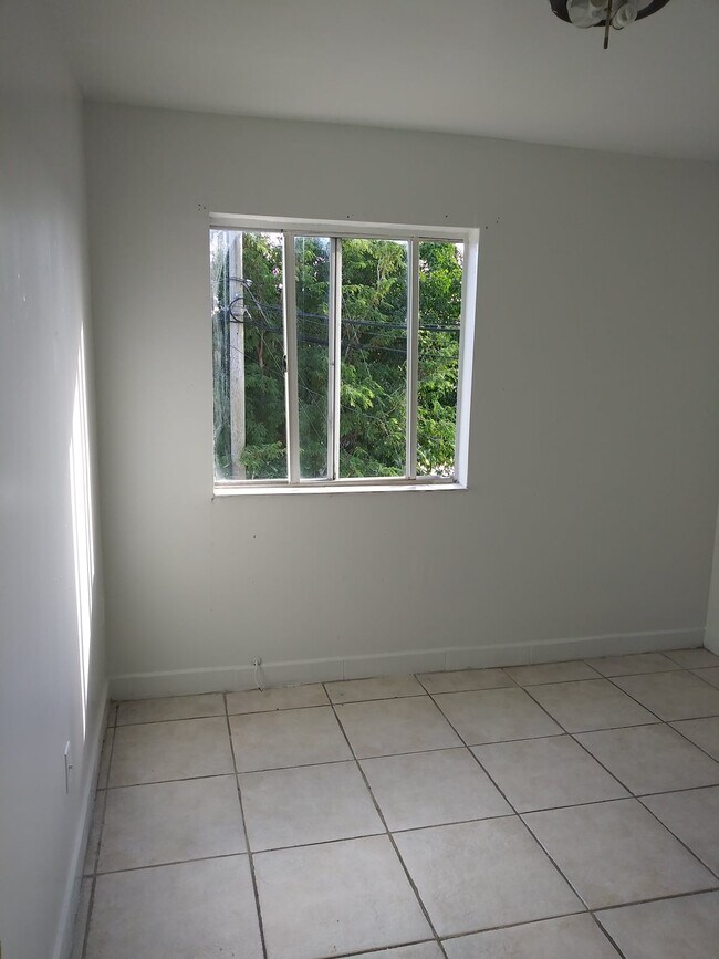 Foto del edificio - 4400 SW 23rd St