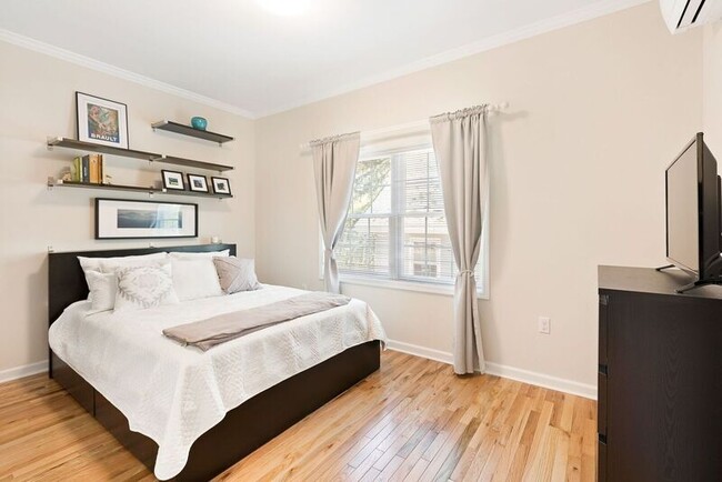 Photo - 450 Pompton Ave Apartment