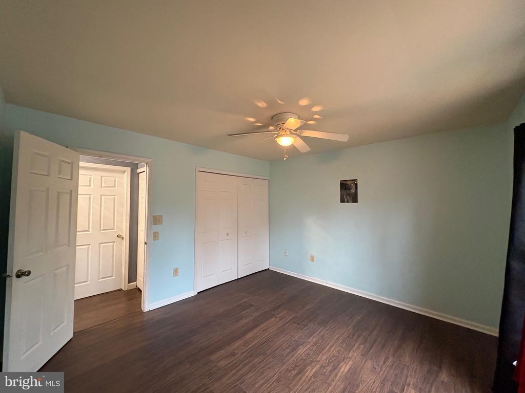 Foto principal - 2000 English Oak Ct