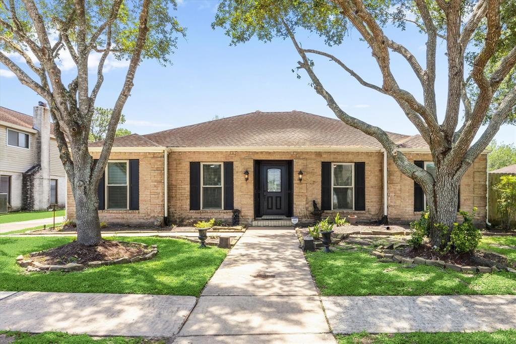 Foto principal - 382 Dawn Hill Dr