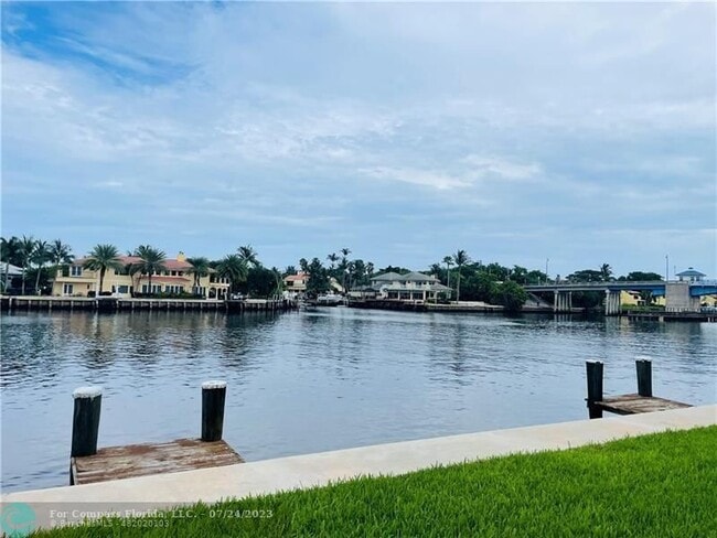 Building Photo - 624 Snug Harbor Dr