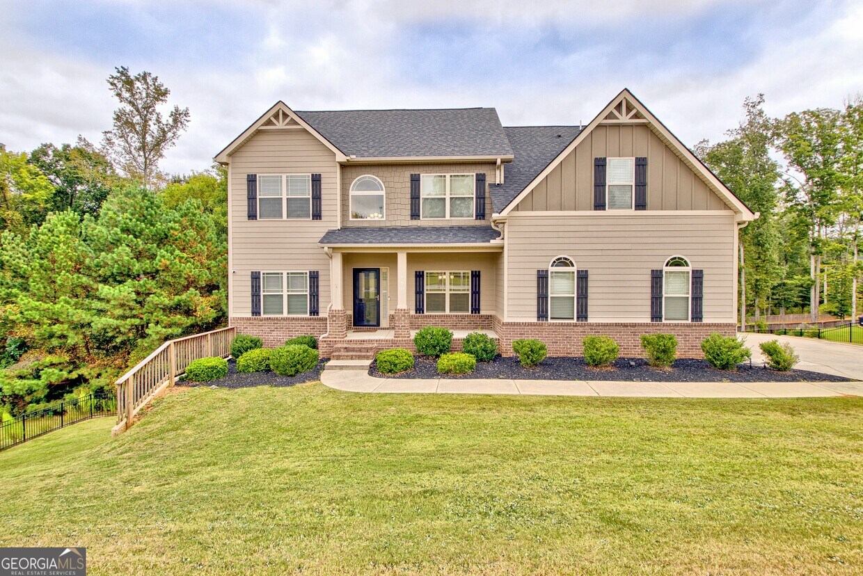 Primary Photo - 180 Charleston Dr