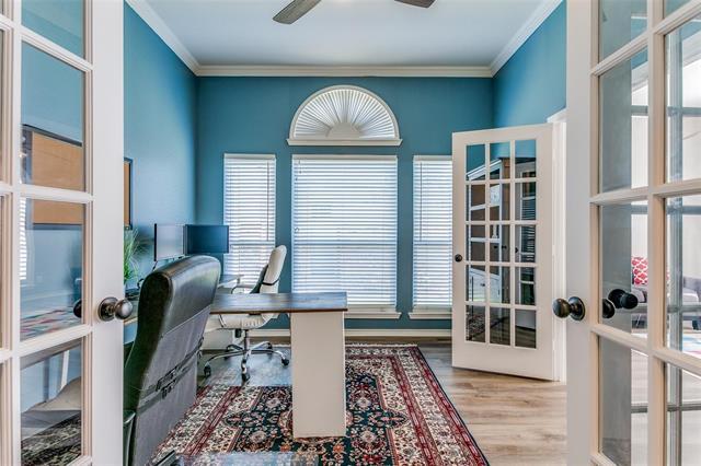 Foto del edificio - 626 Beal Ln