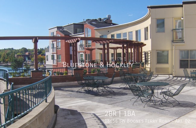 Building Photo - 18656 SW Boones Ferry Rd
